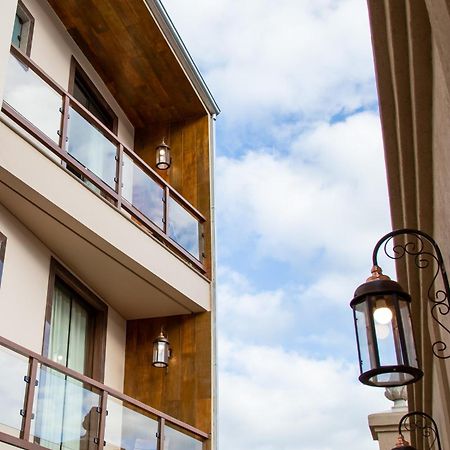 Espaco 250 - Apto Mobiliado, 3 Quartos, Sendo Uma Suite, Banheiro Social, Cozinha Completa, Sala De Estar, Ar Condicionado, Tv E Internet تيرادينتيس المظهر الخارجي الصورة